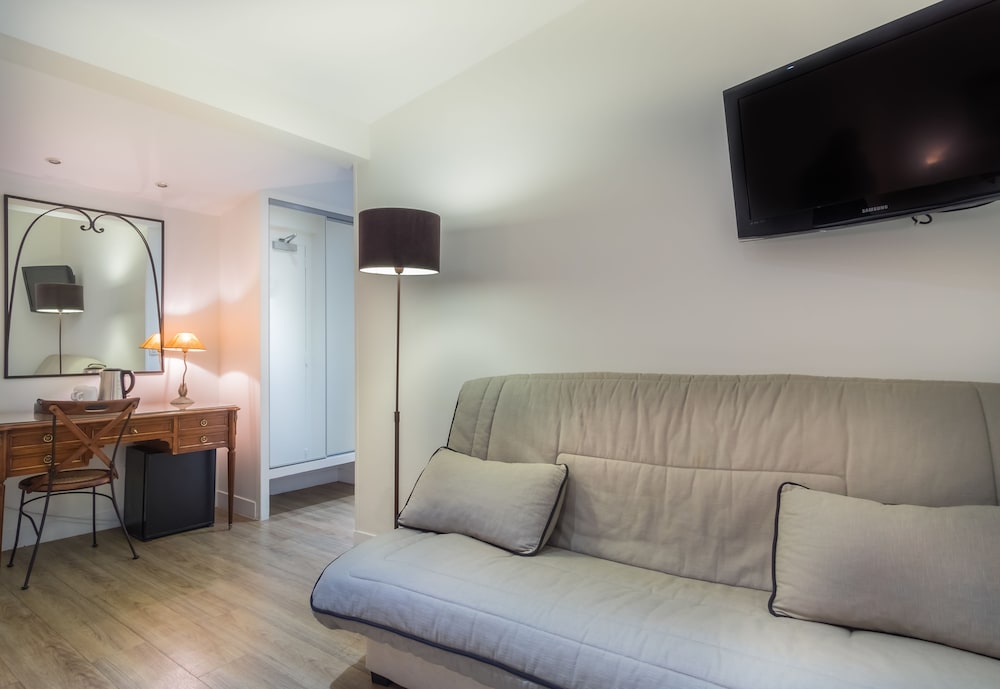 Guestroom