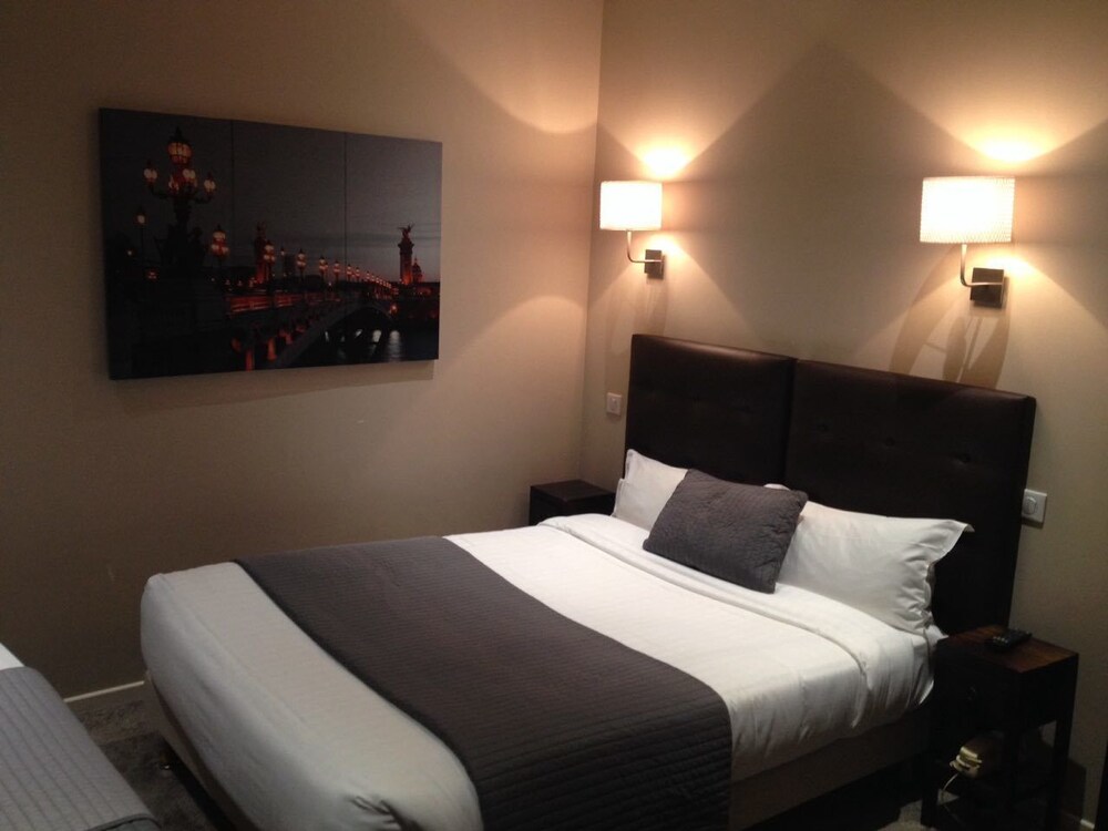 Guestroom