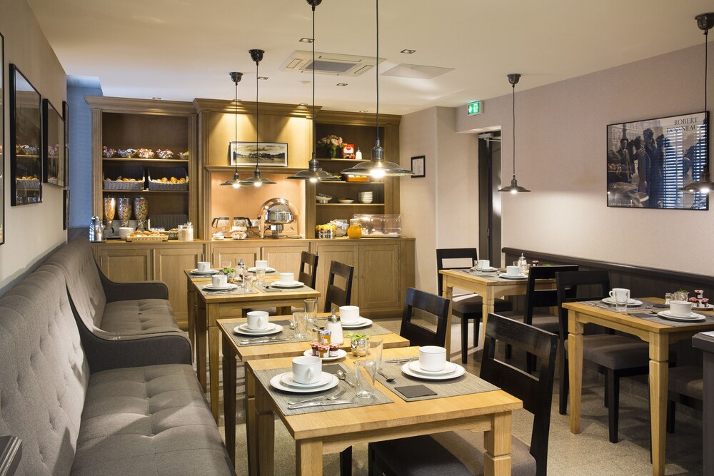 Breakfast area, Hotel Albert 1er Paris