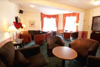 Hotel Lounge
