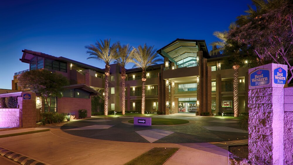 Hotel Front - Evening/Night