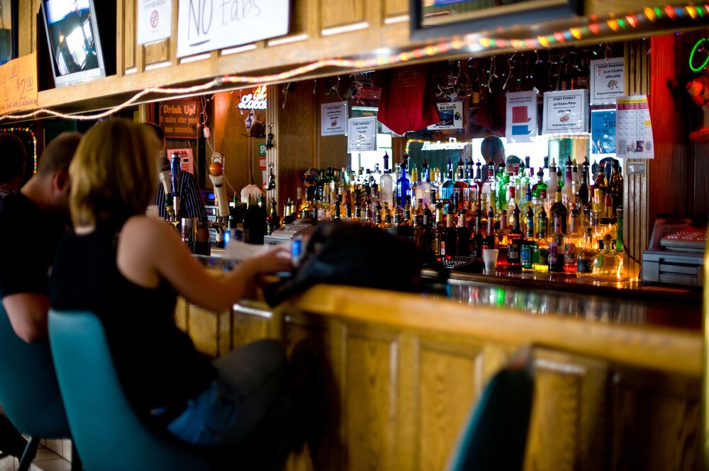 Hotel Bar