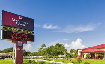 Hotel Front