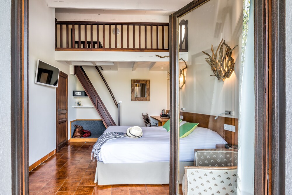 Guestroom
