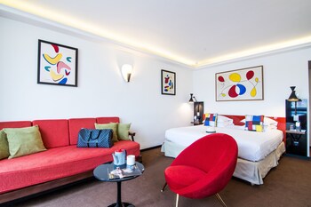 Guestroom