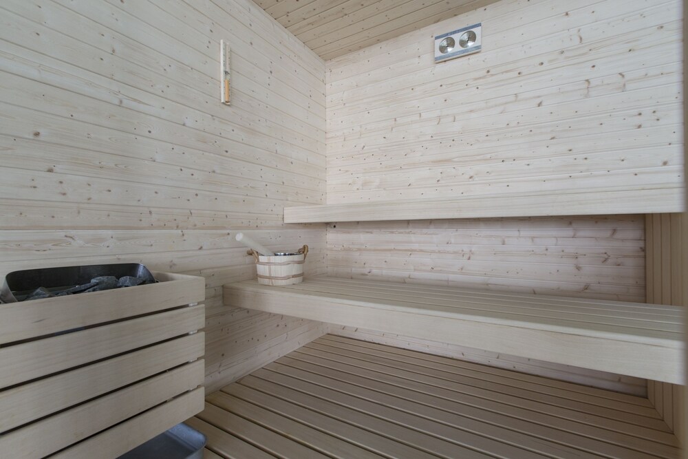 Steam Room