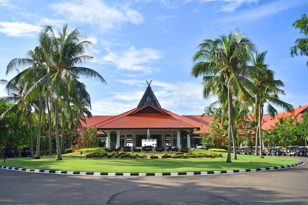 Hotel Front