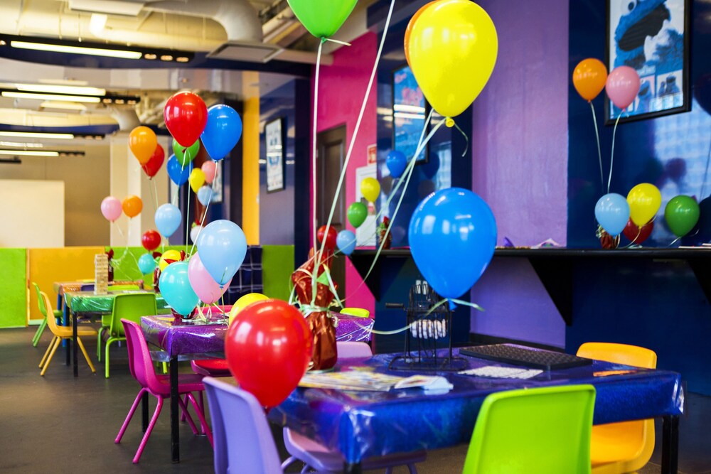 Zona de juegos infantil cubierta