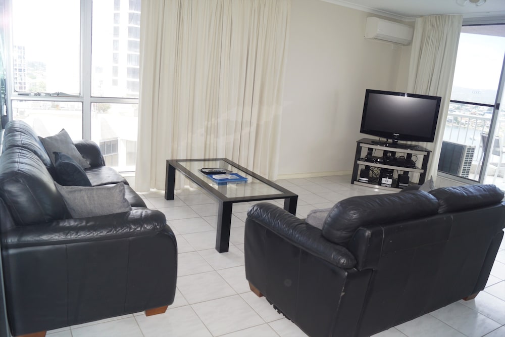 One Bedroom - Superior - Living Area