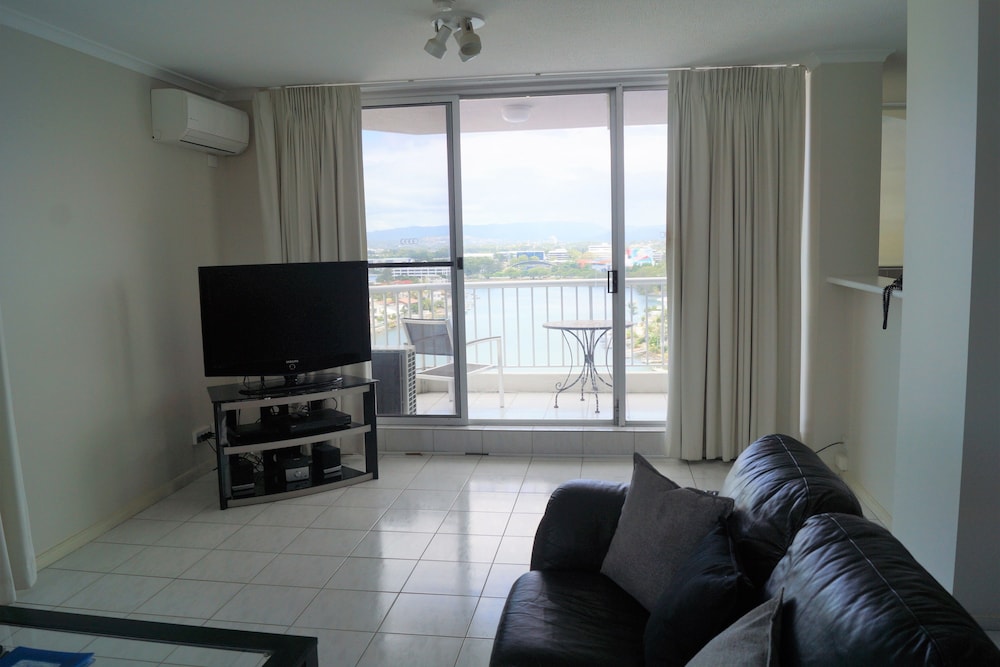 One Bedroom - Superior - Living Area