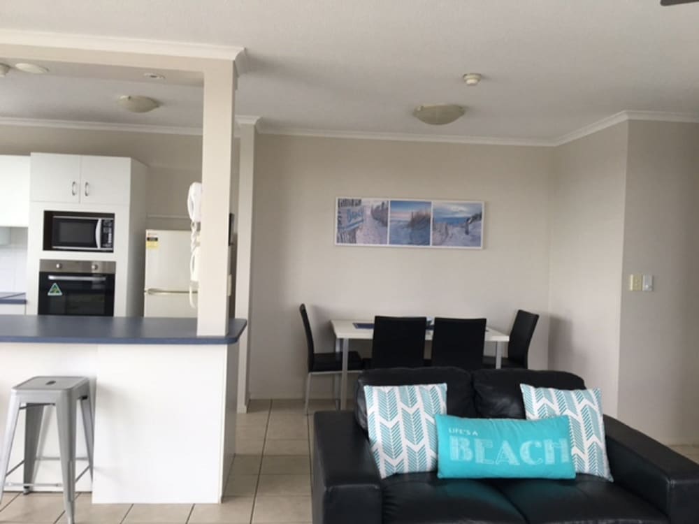 One Bedroom - Superior - Guestroom