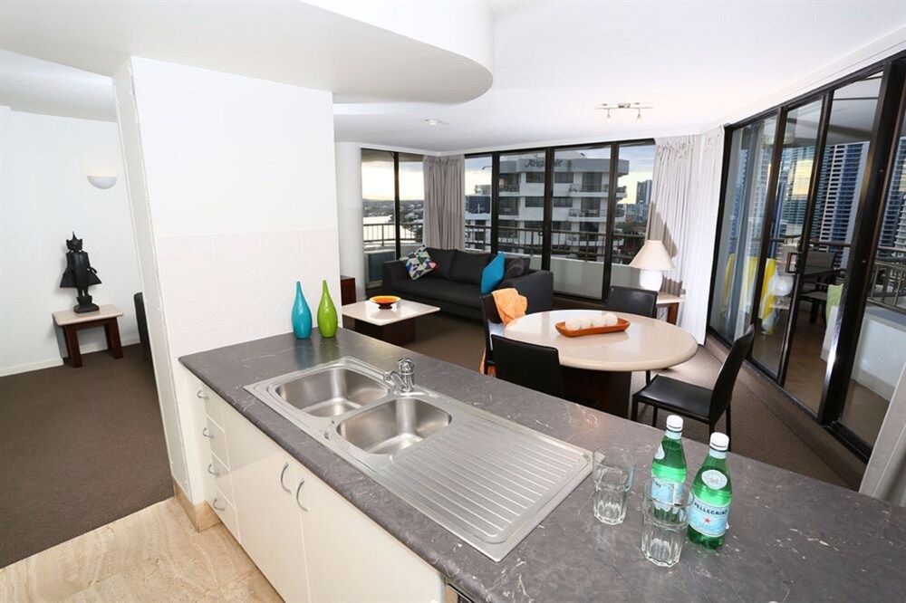 Superior Apartment, 2 Bedrooms - Living Area