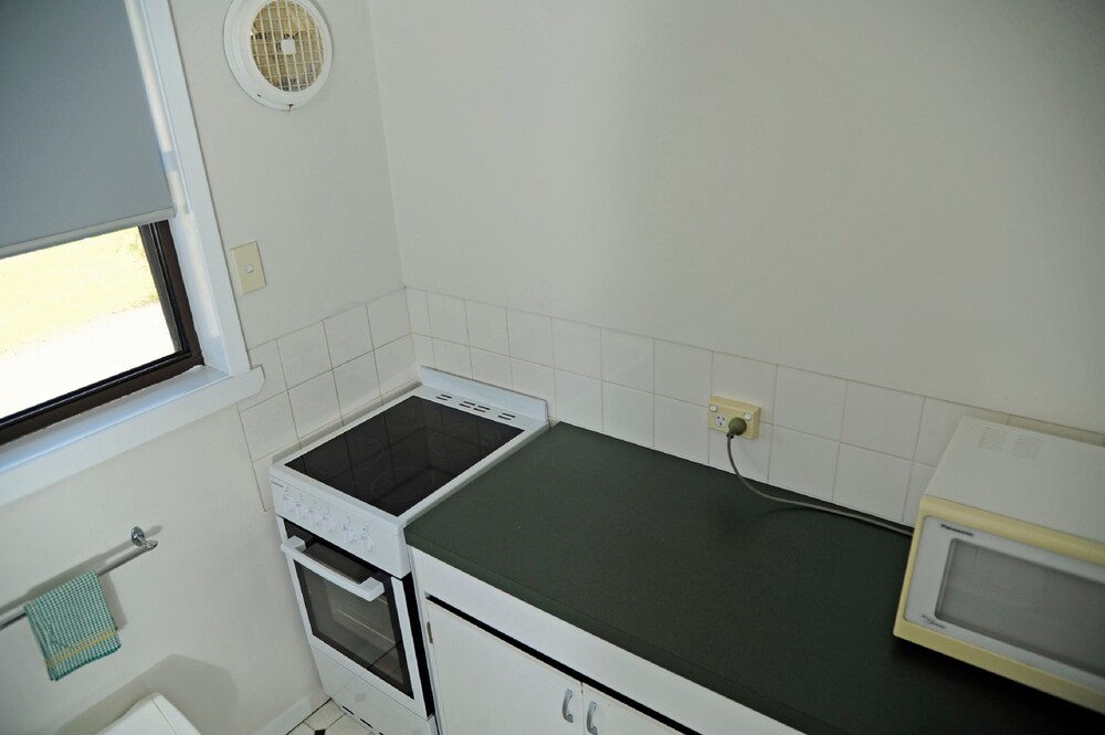 Standard Studio Queen Room - In-Room Kitchen