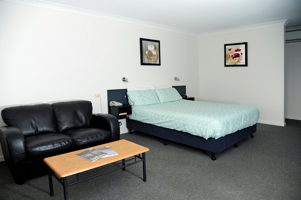 Standard Studio Queen Room - Guestroom