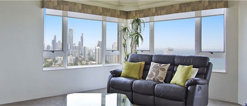 Apartment, 2 Bedrooms, Ocean View - Living Area