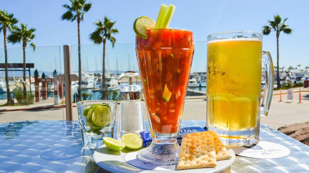 Hotel Bar