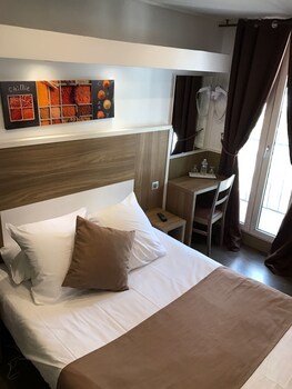 Guestroom