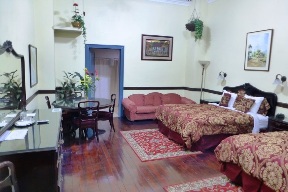 Guestroom