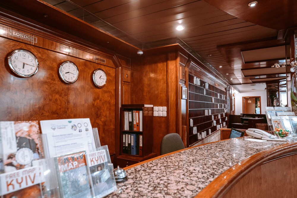Concierge Desk
