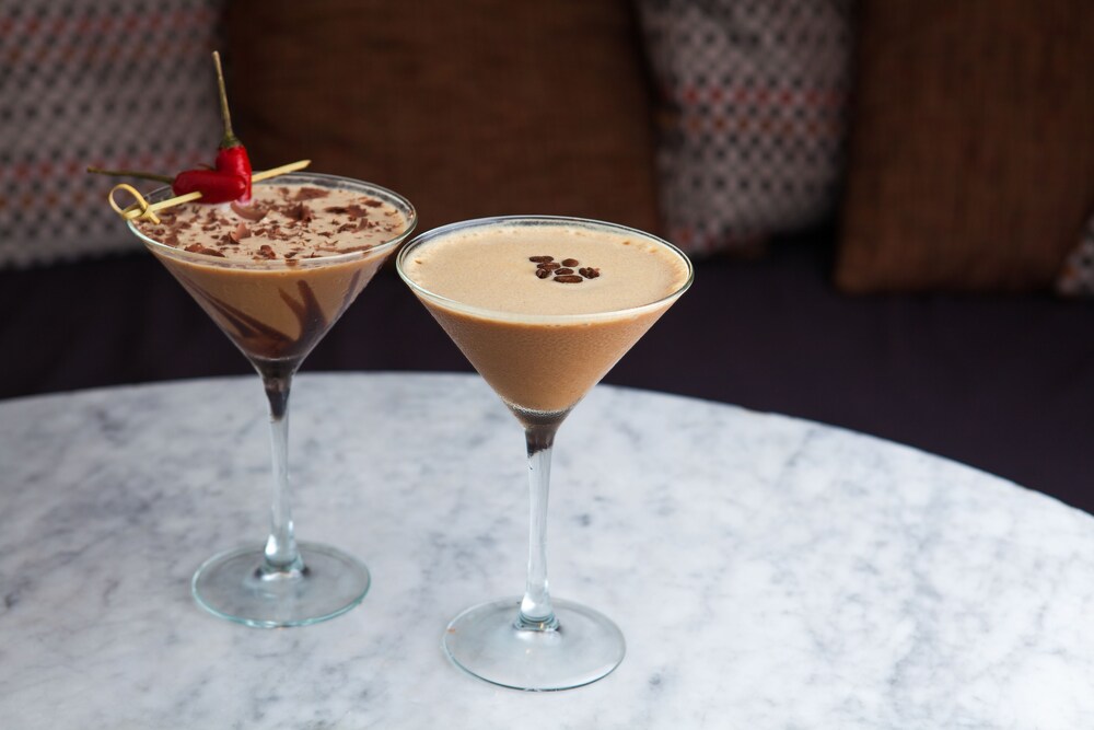 Hotel Bar
