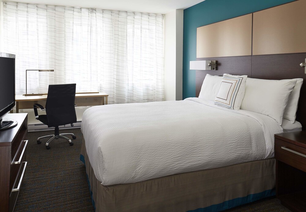 Studio, 1 Queen Bed - Guestroom