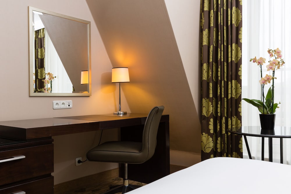 In-Room Business Center