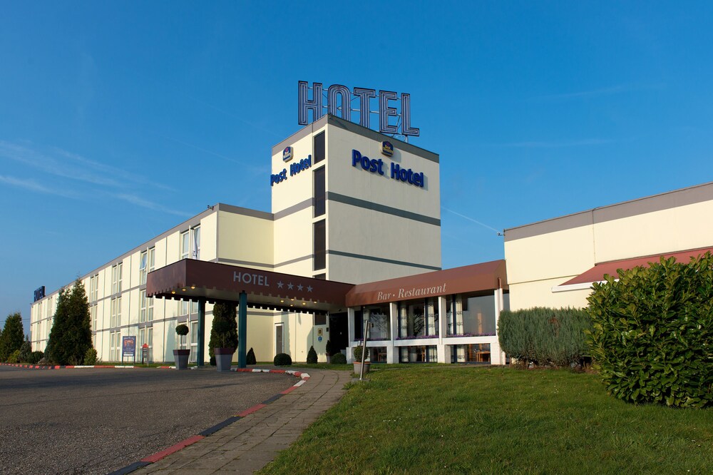 Hotel Front
