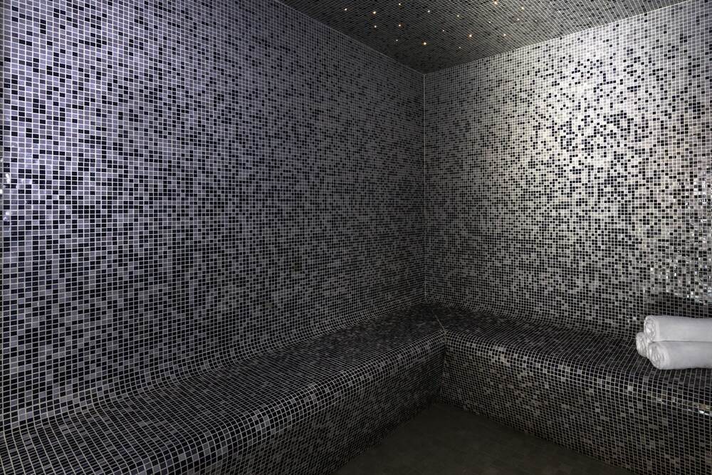 Steam Room