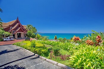Lake View