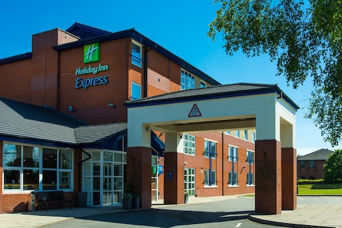 Holiday Inn Express Burton Upon Trent, an IHG Hotel