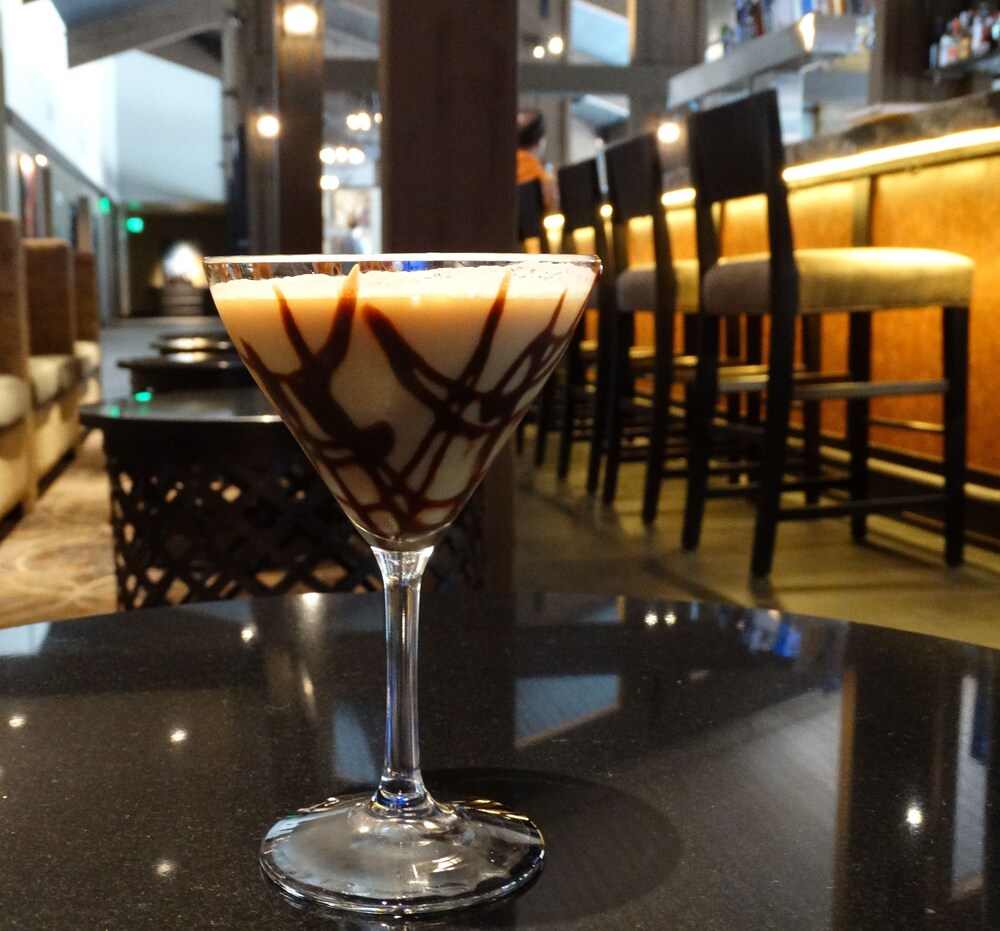 Hotel Bar