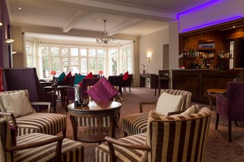 Hotel Lounge