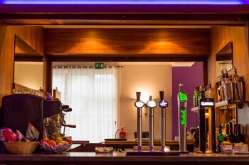 Hotel Lounge
