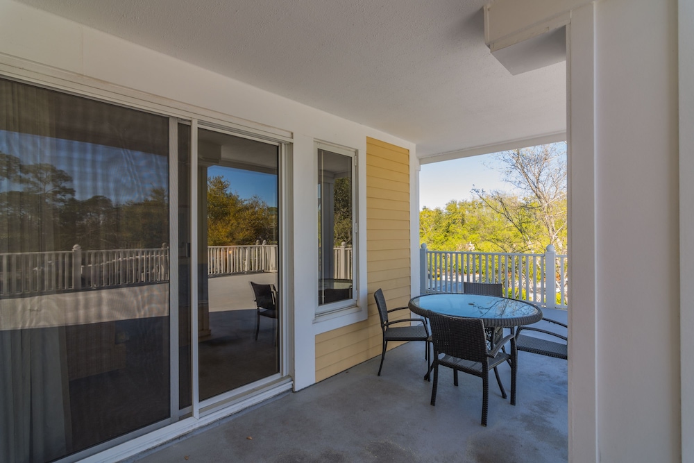 Village Two Bedroom - Balcony