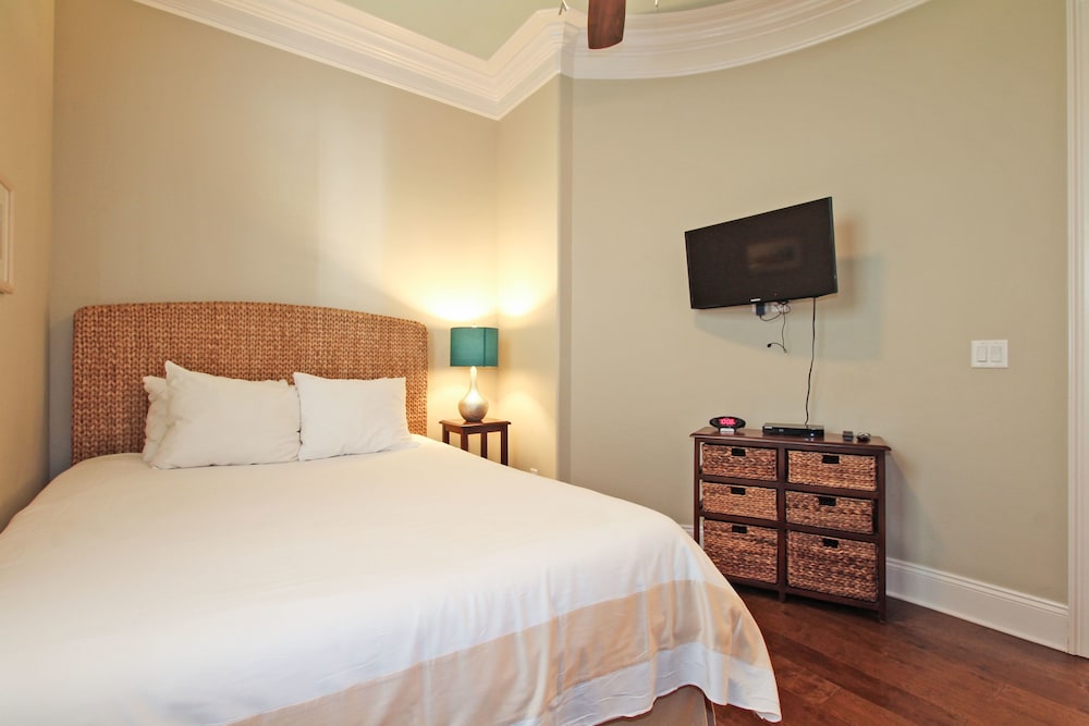 Villa, 4 Bedrooms - Guestroom