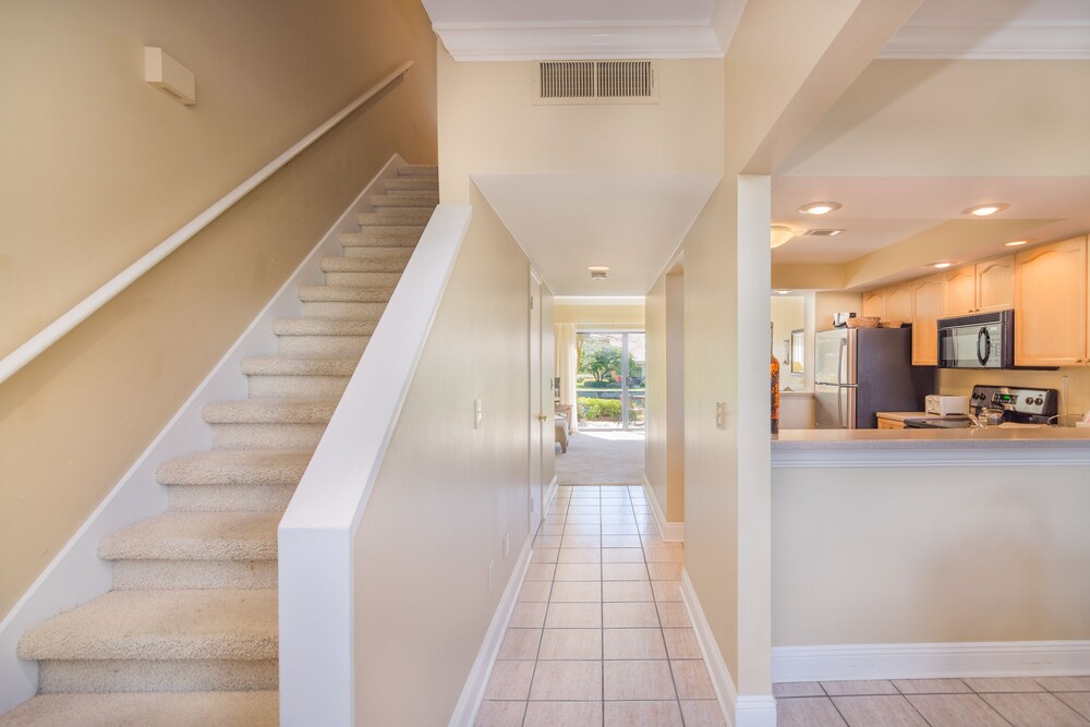Beachwalk Two Bedroom - Guestroom