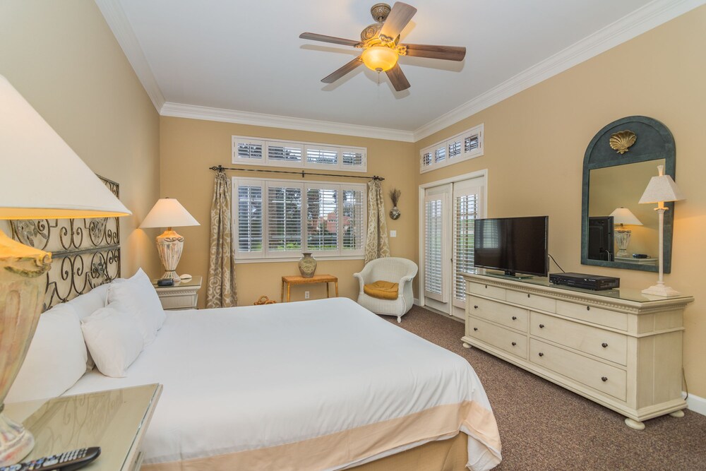Southside Three Bedroom - Guestroom