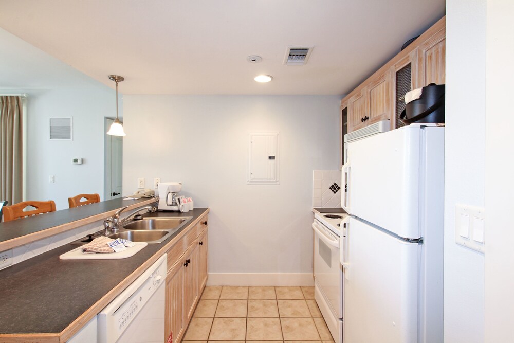 Village One Bedroom - In-Room Kitchen