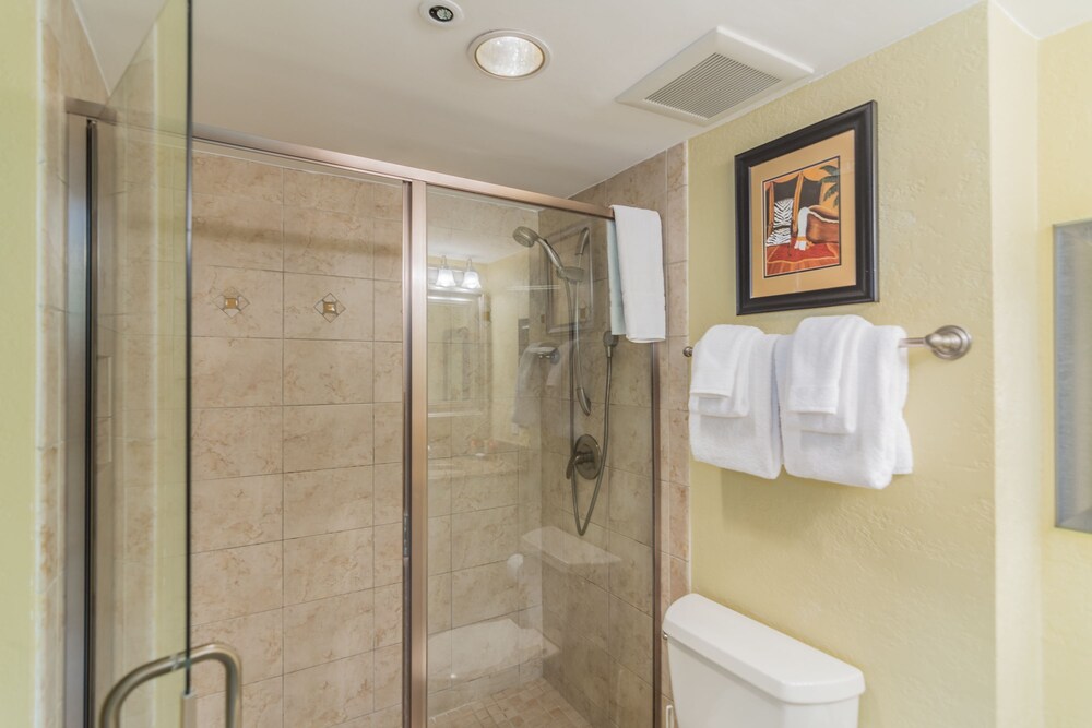Beachside Towers One Bedroom - Bathroom