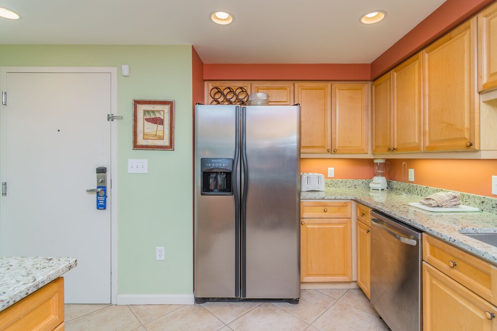 Westwinds Two Bedroom - In-Room Kitchen
