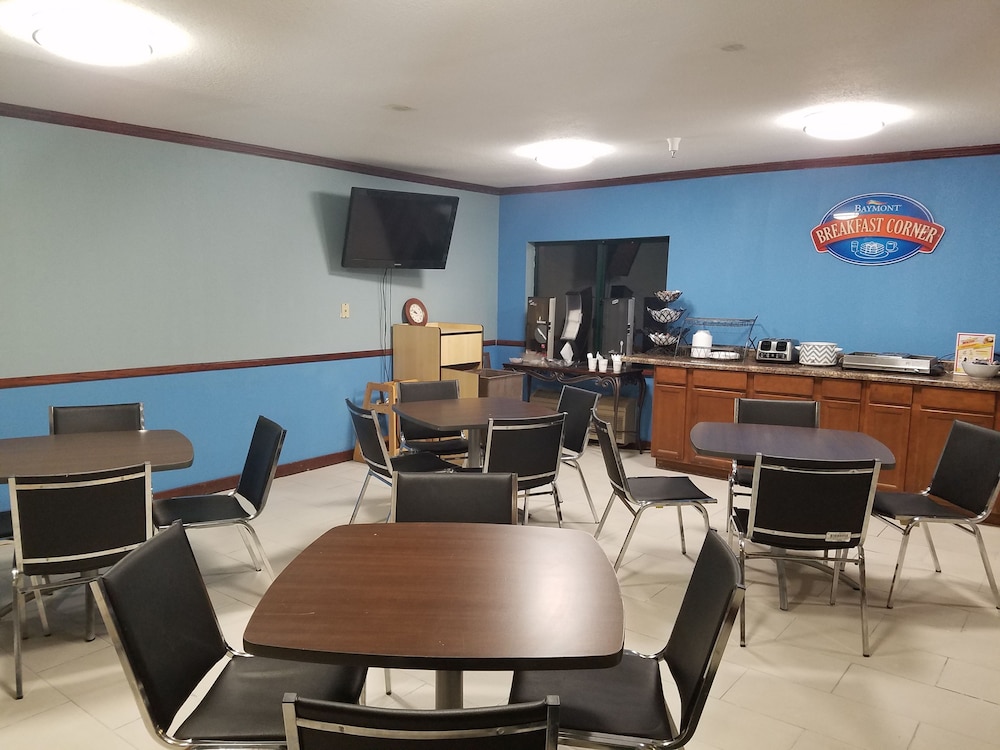 Food Court