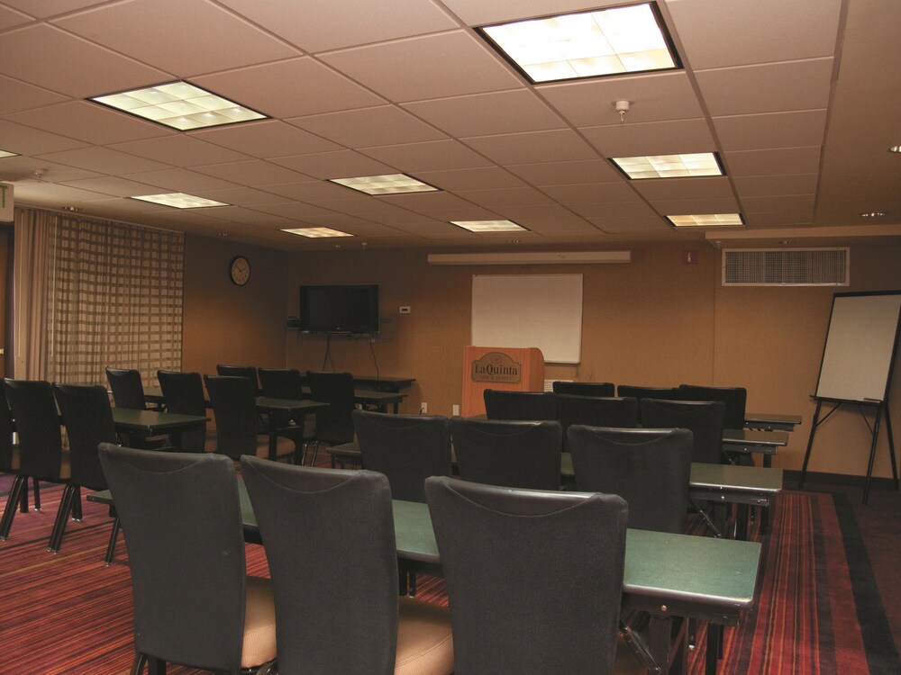 สถานที่จัดงานประชุม