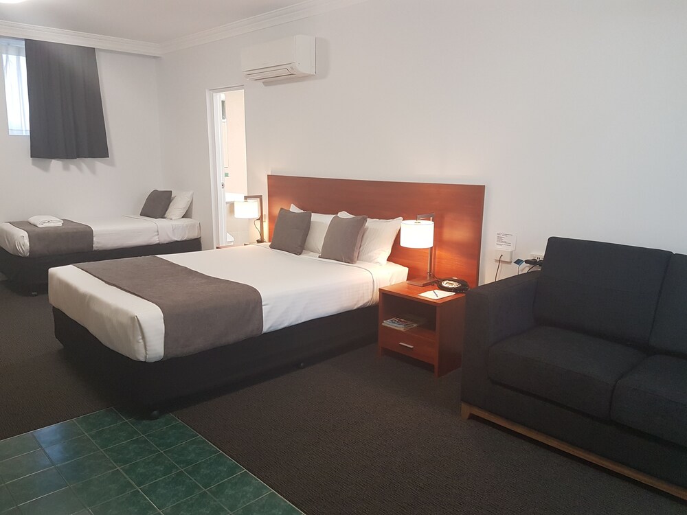 Guestroom