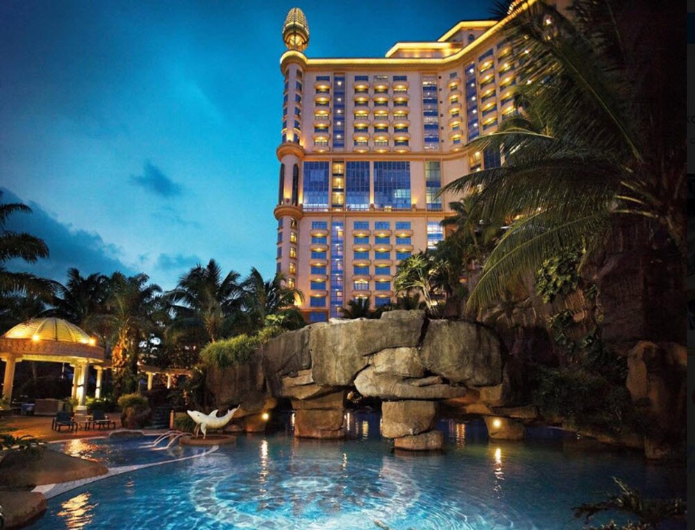 Hotel Front - Evening/Night