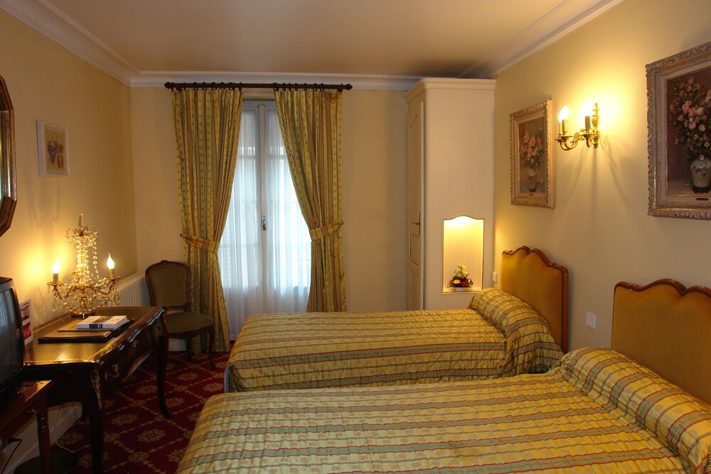 Guestroom