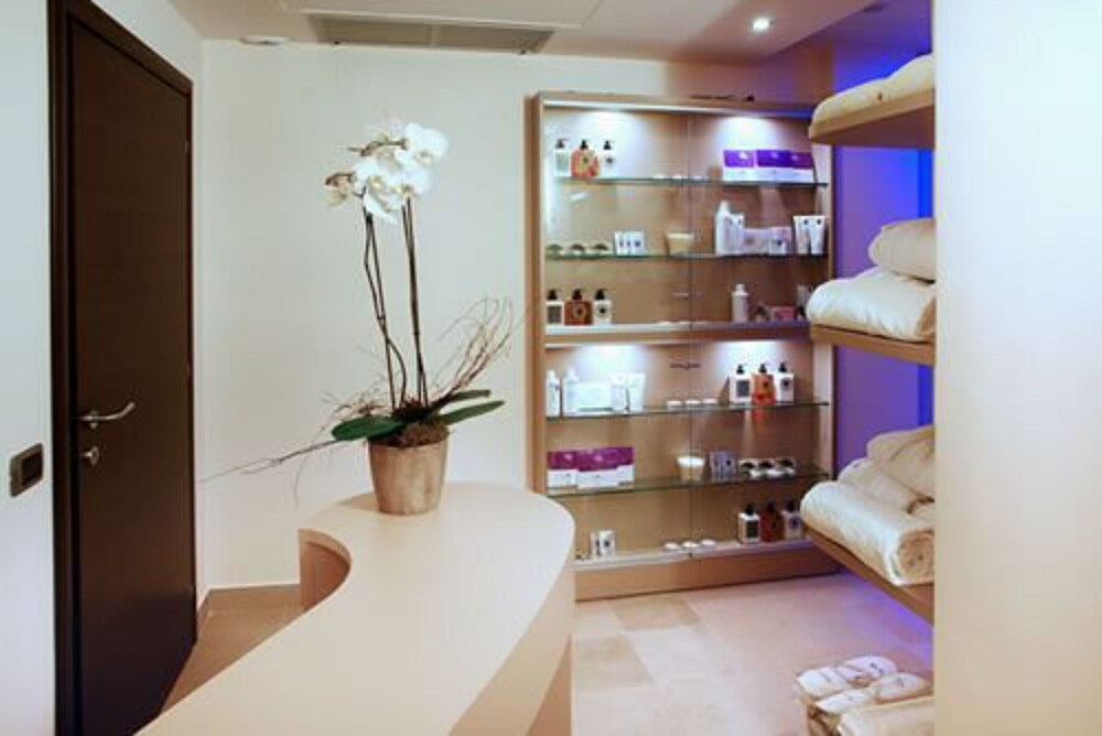 Spa Reception
