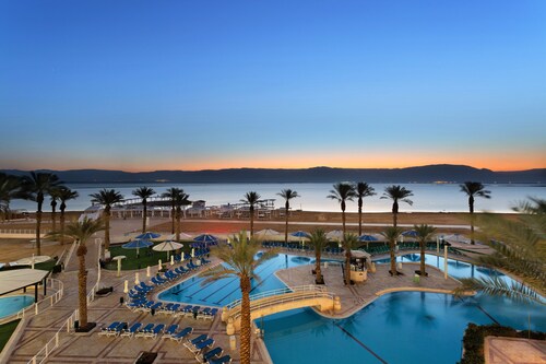 Vert Dead Sea