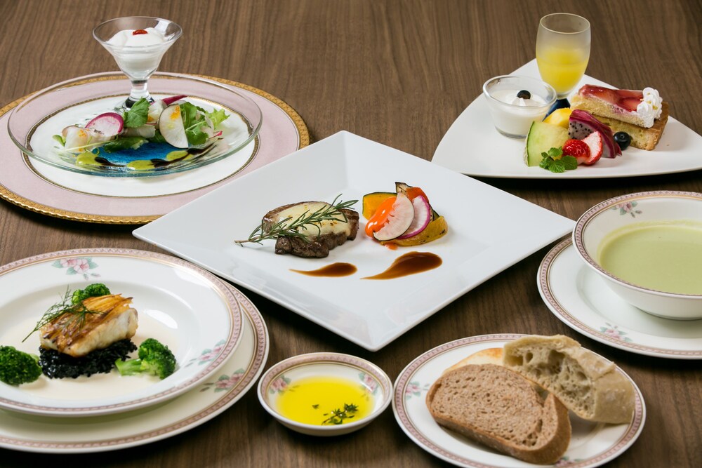 餐飲