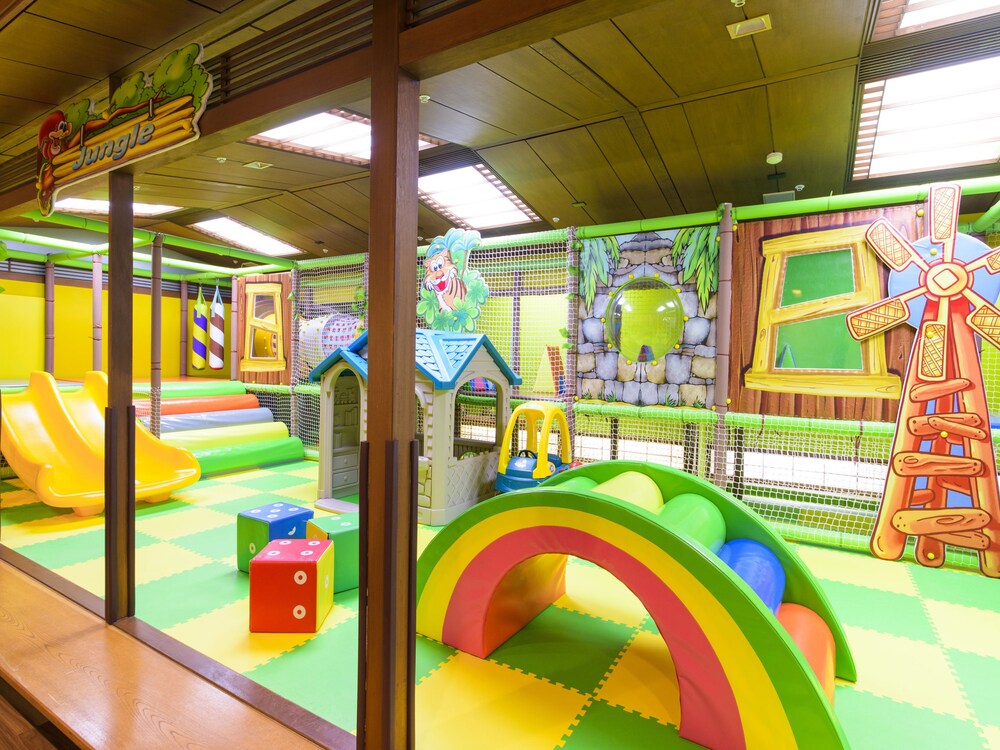兒童遊樂區 - 室內