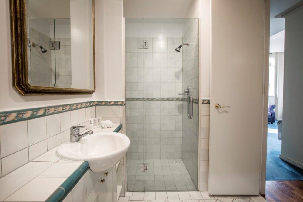 Apartment, 1 Bedroom - Bathroom